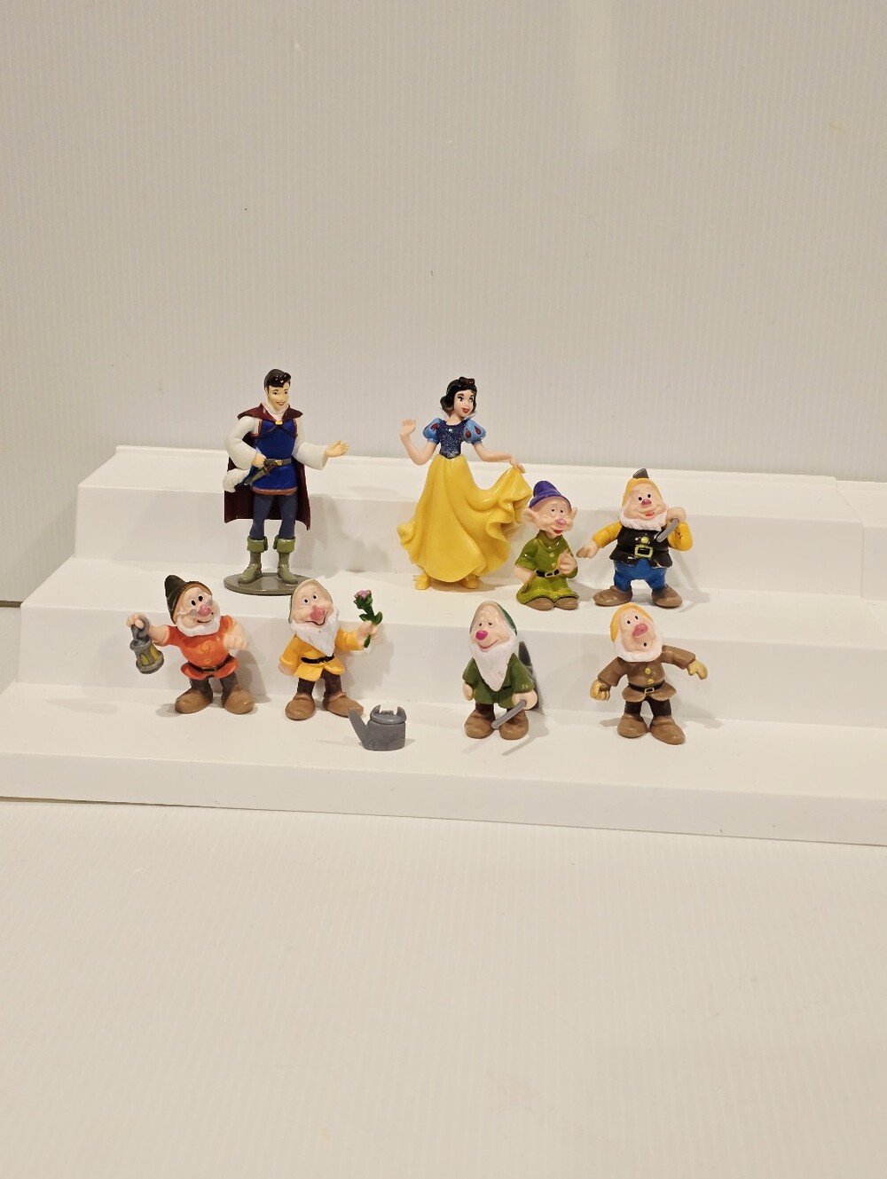 Disney Princess Snow White and and the Seven Dwarfs Figure Set